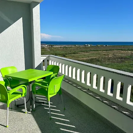Josephs Apartment Velipojë